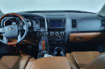 Toyota Sequoia Platinum