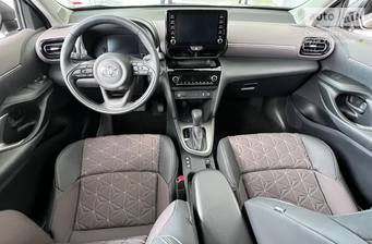 Toyota Yaris Cross 2024 Elegant