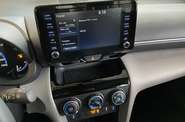 Toyota Yaris Cross Live