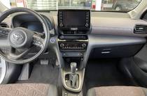 Toyota Yaris Cross Base