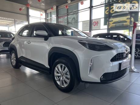 Toyota Yaris Cross 2024