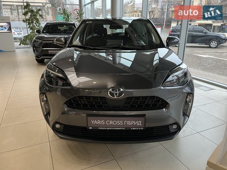 Toyota Yaris Cross 2024