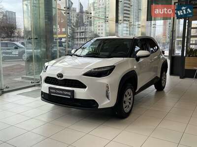 Новий Toyota Yaris Cross 2026 - фото 3