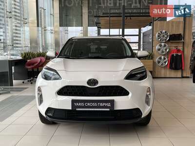 Новий Toyota Yaris Cross 2026 - фото 2