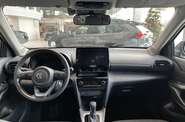 Toyota Yaris Cross Live