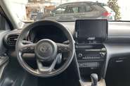 Toyota Yaris Cross Live