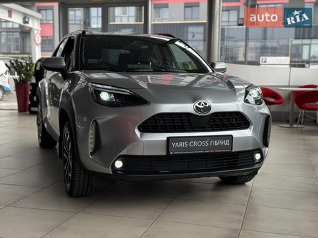 Toyota Yaris Cross 2024