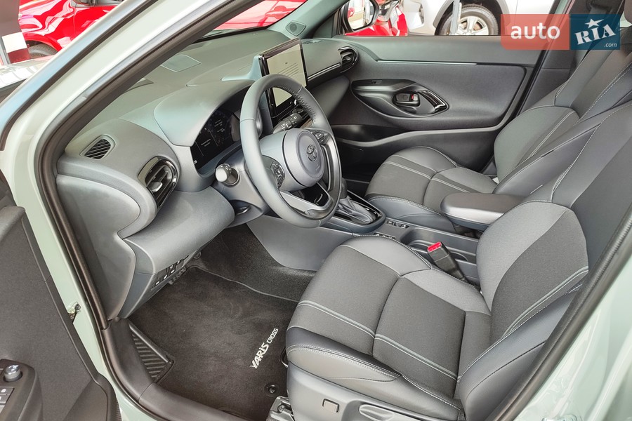 Toyota Yaris Cross - фото 12