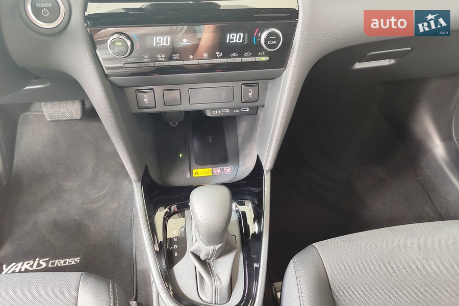 Toyota Yaris Cross - фото 17