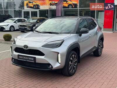 Toyota Yaris Cross 2025 Lounge