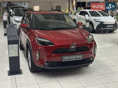 Новий Toyota Yaris Cross 2025 - фото 2