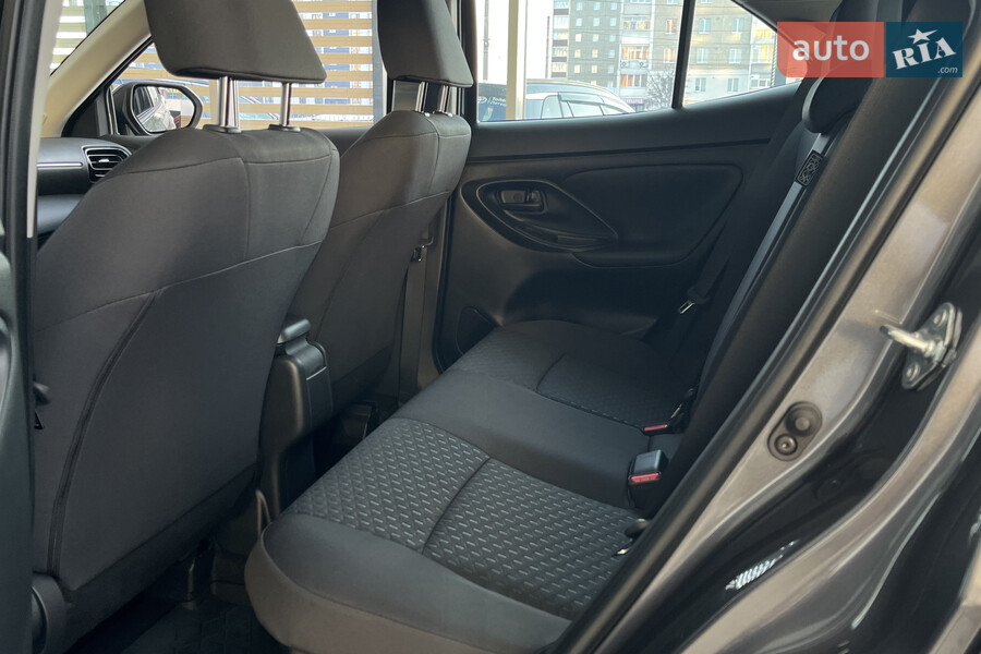 Toyota Yaris Cross - фото 16