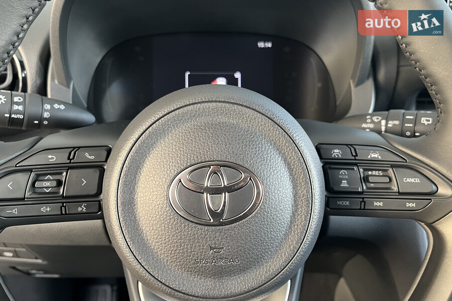 Toyota Yaris Cross - фото 22