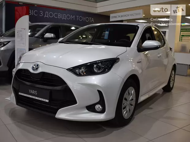 Toyota Yaris Active