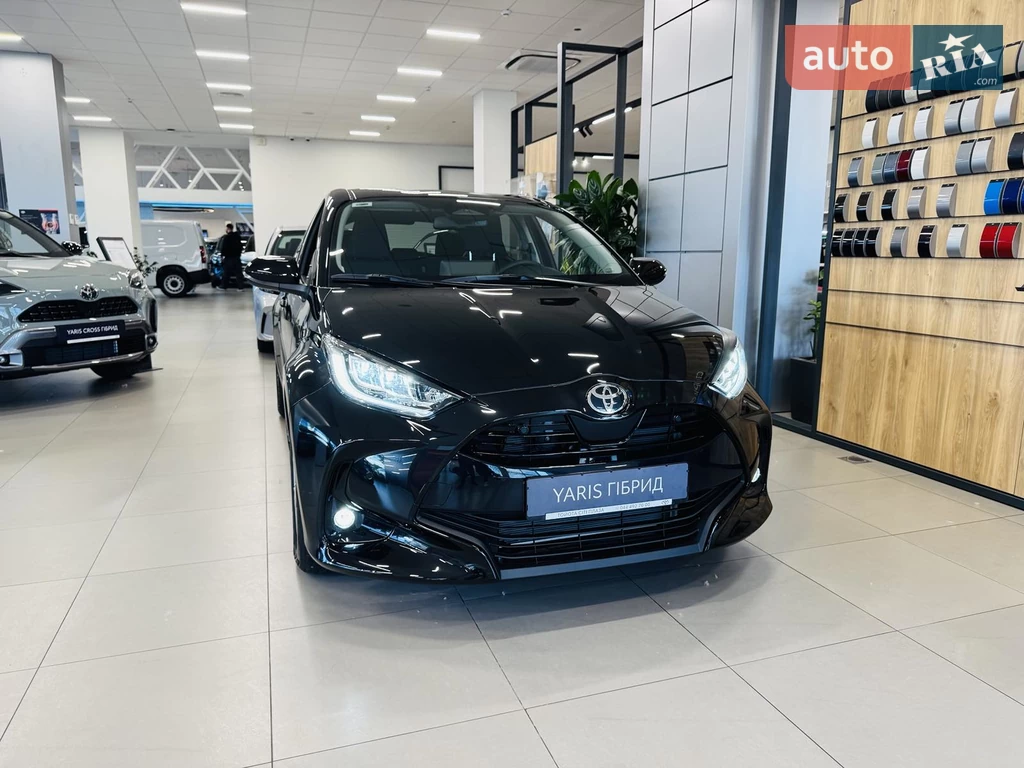 Toyota Yaris Lounge