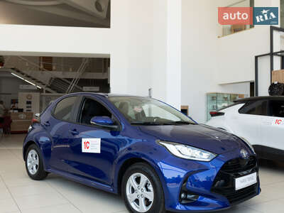 Новий Toyota Yaris 2024 - фото 4