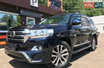 Toyota Land Cruiser 200 4.5D AT (249 л.с.) 2019 Toyota Land Cruiser 200 4.5D AT (249 л.с.) 2019