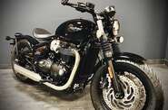 Triumph Bobber Base