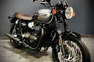 Triumph Bonneville Base