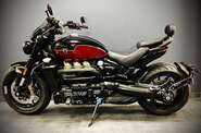 Triumph Rocket Base