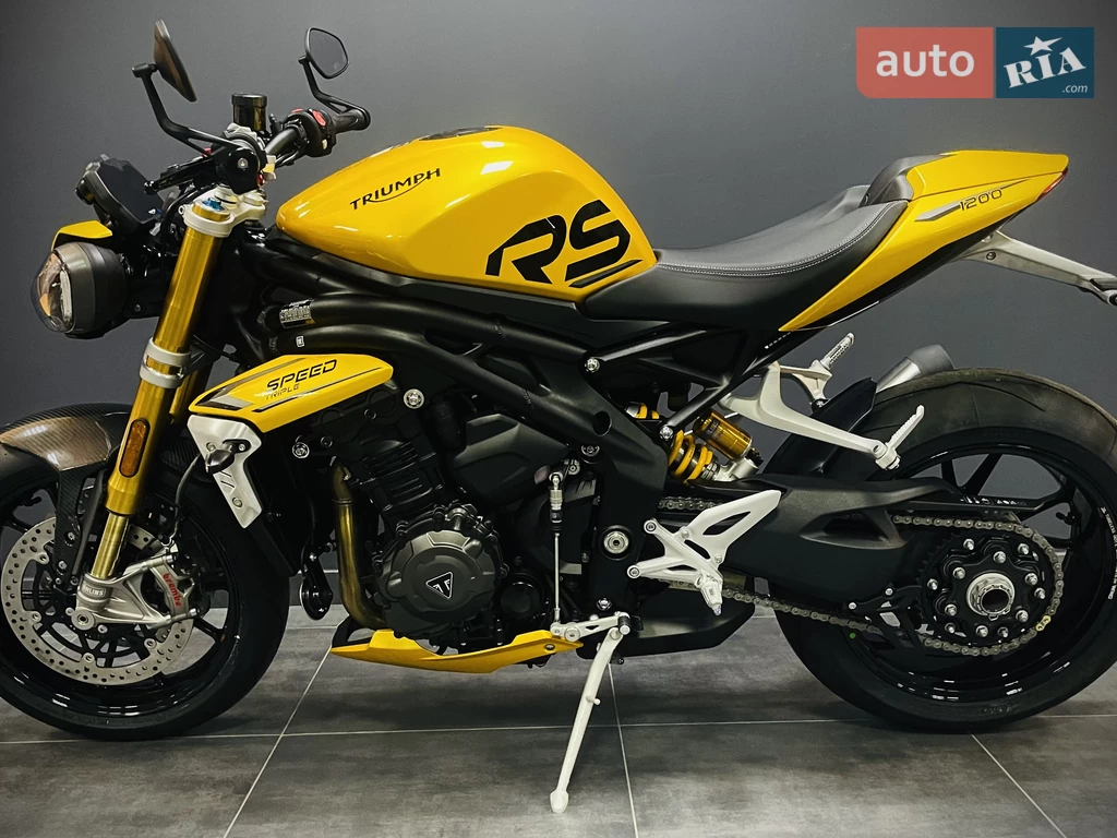 Triumph Speed Triple Base