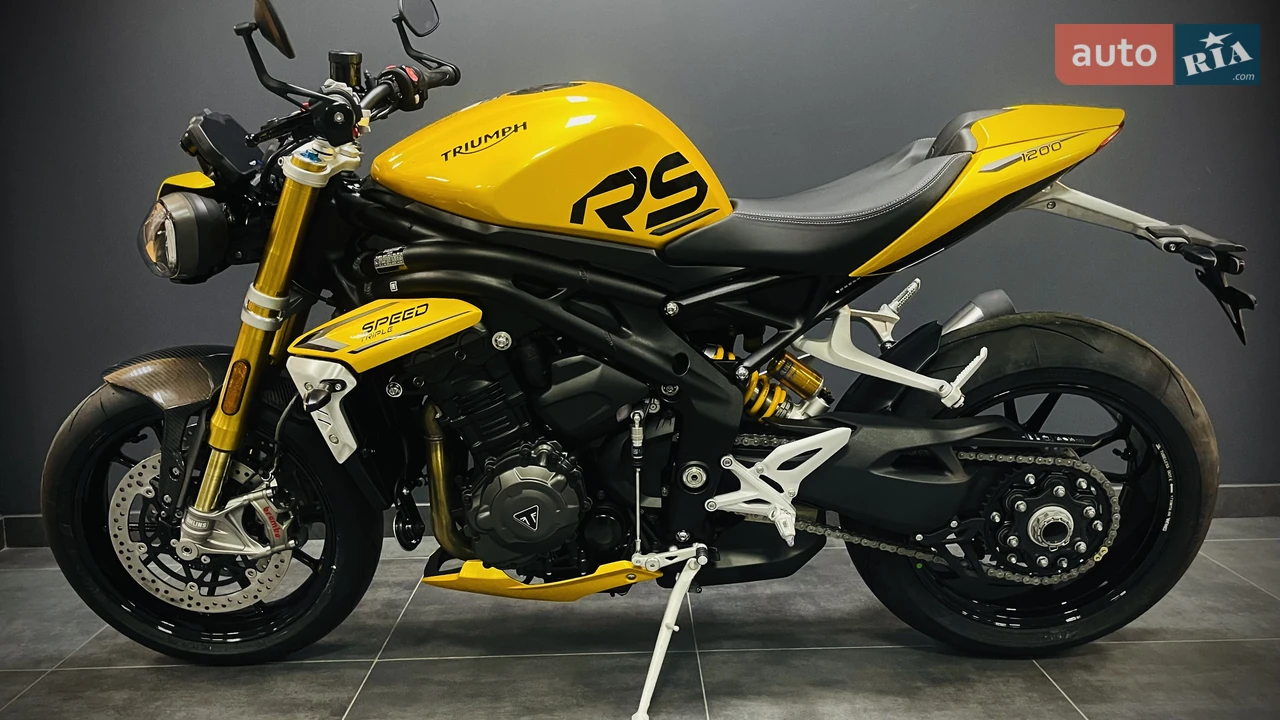 Triumph Speed Triple Base