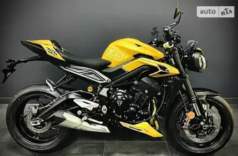 Triumph Street Triple