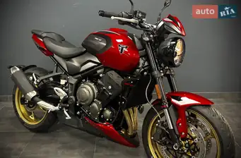 Triumph Trident 800