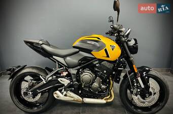 Triumph Trident 2026 Base