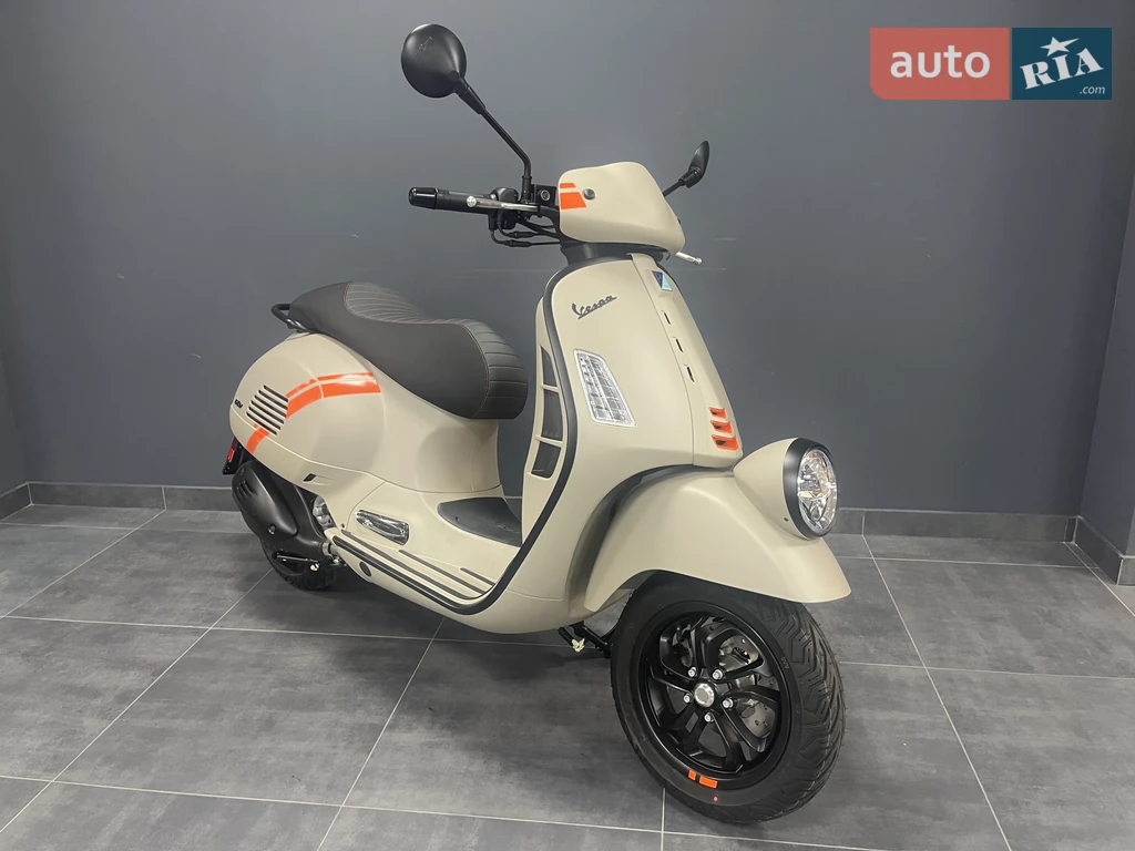 Vespa GTS Base
