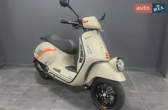 Vespa GTS