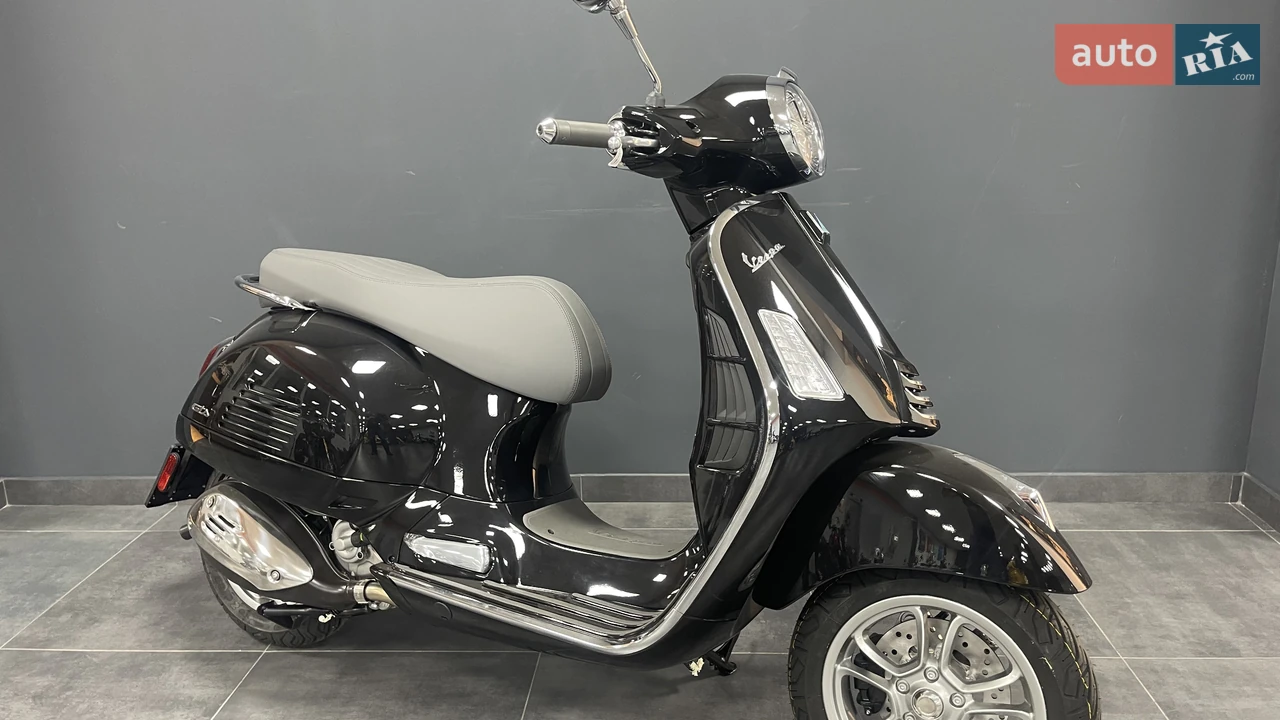 Vespa GTS Base