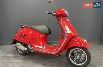 Vespa GTS
