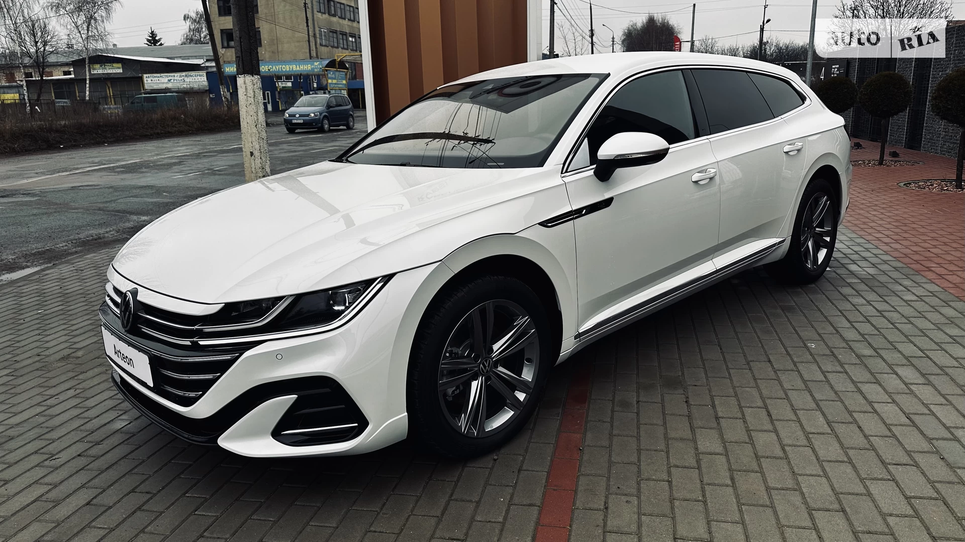 AUTO.RIA – Новое авто Фольксваген Артеон Шутинг Брейк (Volkswagen Arteon  Shooting Brake), 2.0 TDI DSG (200 к.с.) 4Motion R-Line 2023 г.в., oryx  white. Цена 2110000 грн. в салоне Автогранд Миколаїв, Николаевская