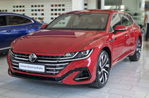 Volkswagen Arteon R-Line