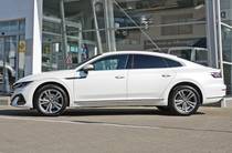 Volkswagen Arteon R-Line