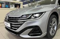 Volkswagen Arteon R-Line