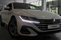 Volkswagen Arteon R-Line