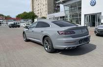 Volkswagen Arteon R-Line