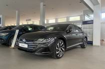 Volkswagen Arteon R-Line