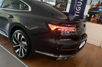 Volkswagen Arteon R-Line