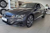 Volkswagen Arteon R-Line