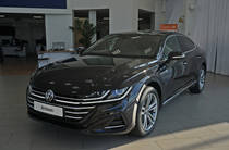 Volkswagen Arteon R-Line