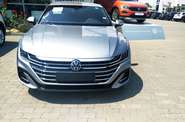 Volkswagen Arteon R-Line