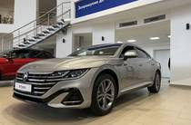 Volkswagen Arteon R-Line