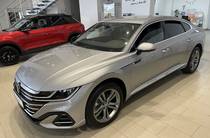 Volkswagen Arteon R-Line