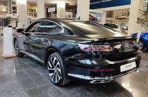 Volkswagen Arteon R-Line