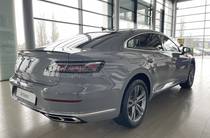 Volkswagen Arteon R-Line