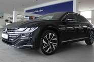 Volkswagen Arteon R-Line