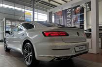 Volkswagen Arteon R-Line